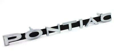 NUEVO 1964 "PONTIAC" Rejilla Insignia Emblema Placa de Nombre Parrilla Borde/TEMPEST LEMANS Foto 1 de 4