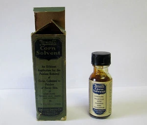 VINTAGE SCARCE PAPER LABEL AND BOX 1/2 FL OZ CORN SOLVENT MEDICINE BOTTLE - Picture 1 of 10