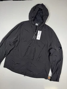 C.P. COMPANY 156A Chrome-R Zipped Hooded Overshirt in Black. -    XL. - Picture 1 of 11