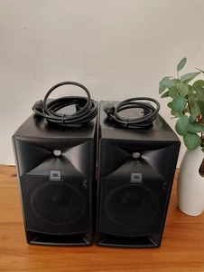 JBL 5" Bi-amplified Master Reference Monitor 7 Series Model 705P Pair -Tested! - Picture 1 of 24