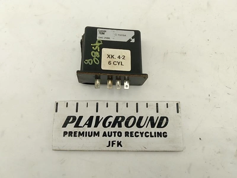 Módulo de control electrónico de computadora con interfaz de combustible JAGUAR XJ6 compatible con 79-86 Foto 1 de 4