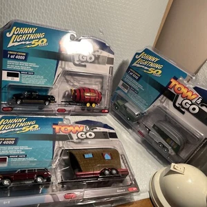 "Tow & Go" Set B of 3 Cars Series 2 "Johnny Lightning 50 Years" 1/64 Diecast Mod - Picture 1 of 10
