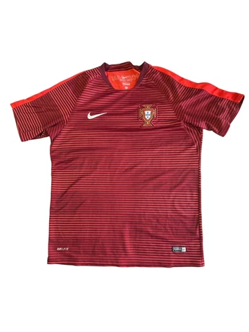 Nike Portugal Soccer Home Jersey Men’s Large Authentic Futbol Shirt Red Cover
