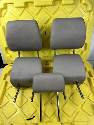 2009-2011 SUZUKI EQUATOR Rear Front Seat Headrest  Back Head Rest Foto 1 de 4