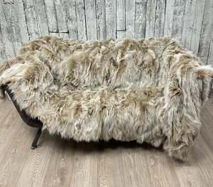 Luxury snow top fox fur blanket throw. Real fur blanket - Picture 1 of 6