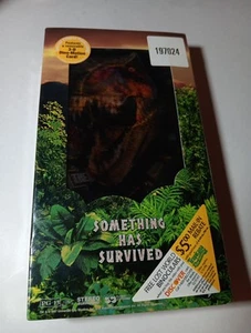 Jurassic Park THE LOST WORLD VHS New Sealed with 3D Dino-Motion Card 1997 - Foto 1 di 8
