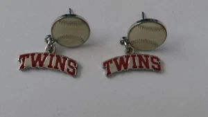 MINNESOTA TWINS MLB OHRRINGE SET - "BRANDNEU & FABRIKVERSIEGELT" - US-Verkäufer - Bild 1 von 4