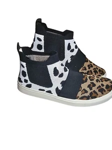 Very G Size 11 New Path Knit Animal Print Slip On High Top Sneaker Women’s - Picture 1 of 9