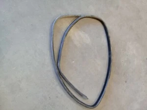 Exterior Door Weatherstrip Seal Rear Right Passenger Sedan BMW E90 328i 07-10 11 - Picture 1 of 1