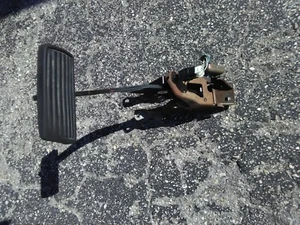 2001 Honda Civic LX brake pedal with sensor fits 2001-2005 - Picture 1 of 1