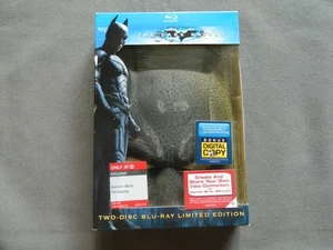 New The Dark Knight Blu-Ray Batman Mask Packaging Target Exclusive - Picture 1 of 9