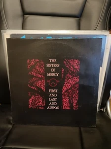 The Sisters Of Mercy – First And Last And Always Lp Vinyl Italy 1985 New Wave - Picture 1 of 7
