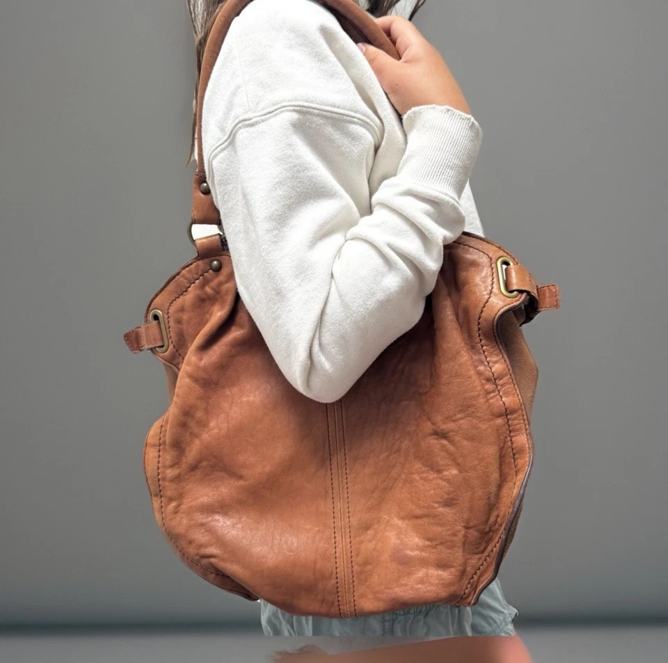 Bolso Hobo de Colección Perlina Cuero Marrón y Gamuza - Usado - Estilo Clásico Foto 1 de 4