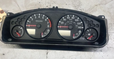 Cuadro de instrumentos velocímetro Nissan XTERRA 2007-2009 fabricante de equipos originales Foto 1 de 4