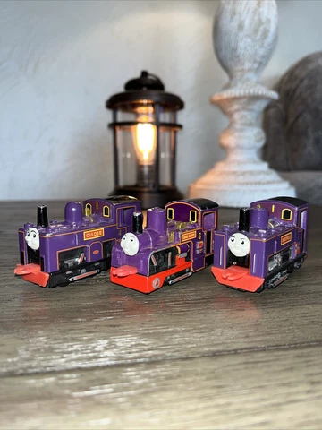 CULDEE LORD HARRY GODRED ! THOMAS FRIENDS TRAIN! UK COUPLER Mountain Engines Lot Cover