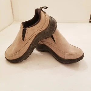 LL Bean Brand Toddler Boys Tan Faux Suede Slip On Shoes Sz 8 - Picture 1 of 7