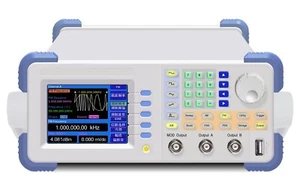 DDS High Frequency Signal Generator 100μHz~80MHz With 3.5″ QVGA Colour LCD - Picture 1 of 1