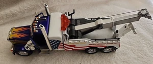 JADA - Camión de remolque de alta resistencia HotRigz Peterbilt modelo 379 - 1/32 - púrpura con llamas - Imagen 1 de 15