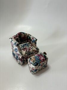 1/12 Scale Bespaq Floral Armchair & Ottoman, Dollhouse Miniature
