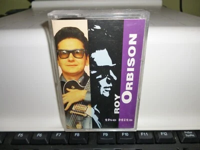 ROY ORBISON. " THE HITS " CASSETTE UK 1990. HALLMARK LABEL. NM COND. - Image 1 of 4