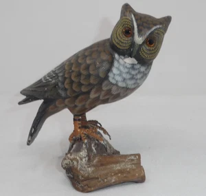 VINTAGE HAND PAINTED OWL ON DRIFTWOOD LOG GLASS EYES FOLK ART FIGURINE 7.5" - Picture 1 of 9