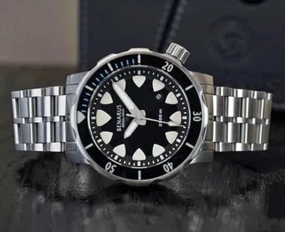 Benarus Megalodon 2500m Negro Foto 1 de 4