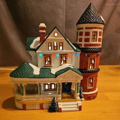 wunderschönes Porzellan-Miniaturhaus viktorianischer Stil Weihnachten Deko - Bild 1 von 4