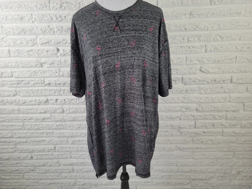 Camisa Ditch Plains Ricky Singh Para Hombres 4X Camiseta Flamencos Gris Manga Corta Algodón Foto 1 de 4