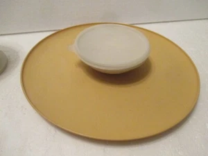 Vintage Tupperware #492 Dip-n-Serve Chip And Dip Veggie Tray, Bowl And seal - Picture 1 of 8