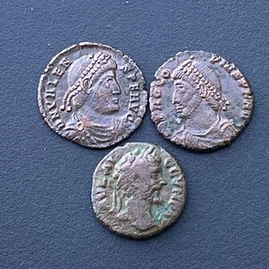 3 Roman ? Ancient Coins Lot G15 - Picture 1 of 8