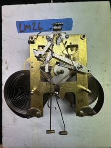 (LM26) - ANTIQUE COSMO ELECTRIC LMTD. KAMINUHRWERK - 0 JEWELS - Bild 1 von 7