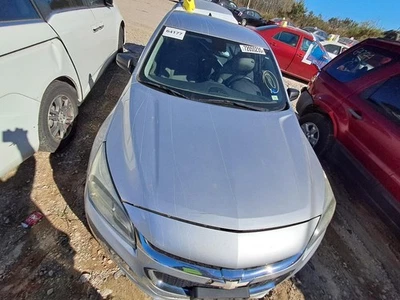 Used Air Cleaner Assembly fits: 2015 Chevrolet Malibu VIN 1 4th digit New Style Foto 1 de 4