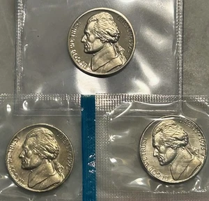 1973 P D S Jefferson Nickel - Proof & BU 3 Coin Lot - Mint Cello - Picture 1 of 10