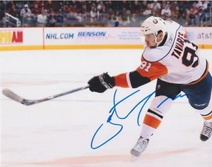 John Tavares FIRMADO New York NY Islanders FIRMADO Autografiado 8x10 con Certificado de Autenticidad PRUEBA - Imagen 1 de 2