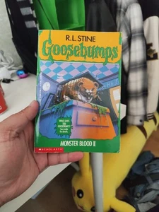 Original Goosebumps Books #18 Monster Blood II R. L. Stine 1st Edition Preowned - Picture 1 of 2