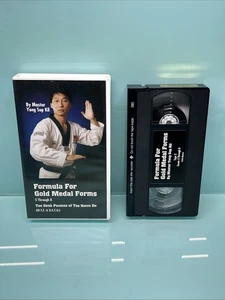 Tae Kwon Do Forms Tape VHS Video Tape USTA Martial Arts Instruction Yong Sil lol - Bild 1 von 4
