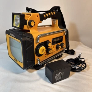 VECTOR TOUGHBRITE STORM TRACKER VEC135 TV LANTERN AM/FM Radio Weather Alert Test - Picture 1 of 17