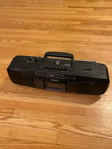 Sony CFS-204 AM FM Radio Cassette Player Boombox For Parts Working Radio Only - Picture 1 of 17