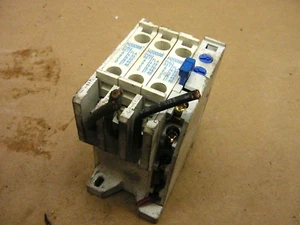 LOT OF 2 CUTLER HAMMER OVERLOAD RELAYS C306DN3 SER. B1 - Picture 1 of 5