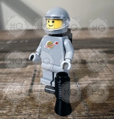 **NEW** 100% LEGO Classic Light Gray Space Man Decaled Minifigure - Image 1 of 4