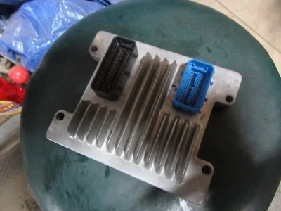 Engine ECM Electronic Control Module 2.2L Fits 02-04 SATURN L SERIES 118763 - Image 1 of 4