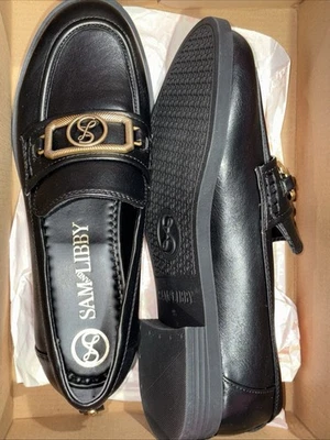 Women’s Loafers Size 9.5 - Image 1 of 2