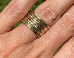 10k Gelb & Weißgold 7 Band Diamantschliff Vorsteckring Set. Größe 7,5 - Bild 1 von 9
