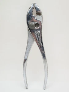 Channellock USA 526 6.5" slip joint pliers: Meadville, PA - Picture 1 of 4