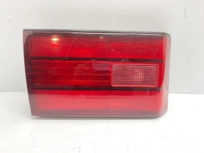 1990-1994 LEXUS LS400 DRIVER SIDE MOUNTED TAIL LIGHT LID OEM, 166-58457L - Image 1 of 4
