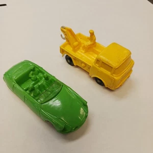 Tomte Laerdal Citroen Ds 21 Cabriolet in Green and Yellow Jeep Tow Truck Vinyl - Picture 1 of 9