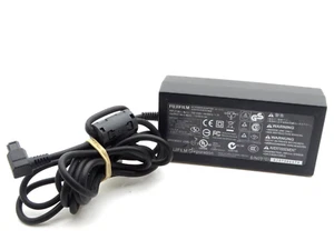 Adaptador de corriente alterna Fujifilm AC-135VN genuino - para Fujifilm S5 Pro DSLR - Imagen 1 de 3