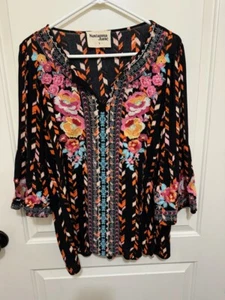 Savanna Jane women's multi colored floral embroidered bell sleeve top size S - Picture 1 of 2