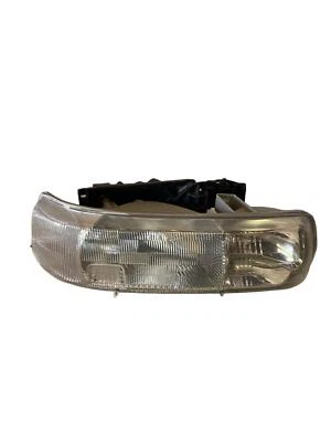 00 01 02 03 04 05 06 Conjunto Faro Pasajero Derecho CHEVY TAHOE Foto 1 de 4