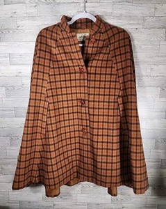 EDDIE BAUER Women's Vintage Wool Plaid Button Front Cape Jacket USA Union Made - Picture 1 of 12